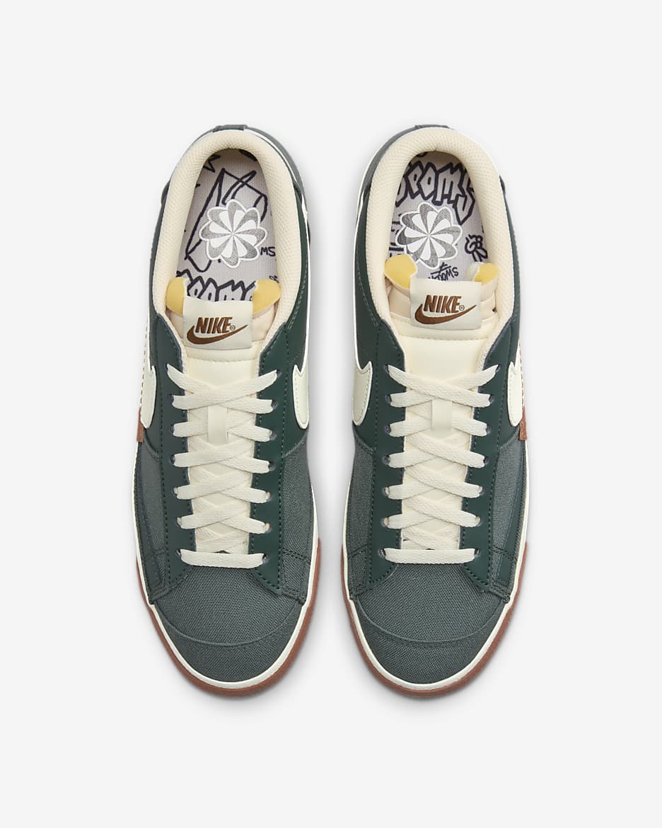 Nike blazer low mens green online